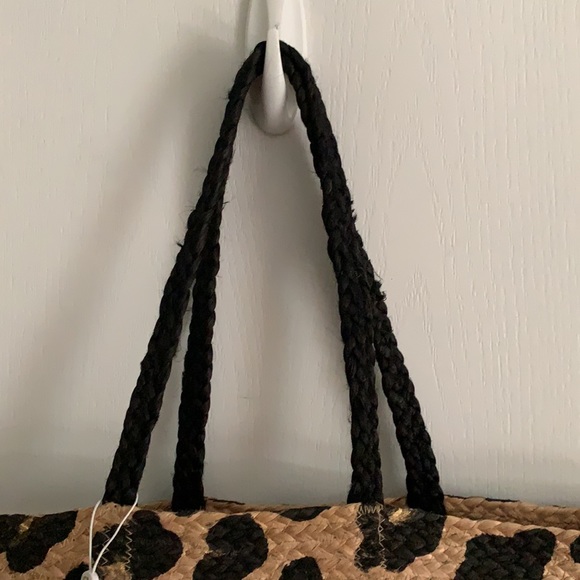 NWT Shiraleah Kumo leopard tote - Picture 5 of 8